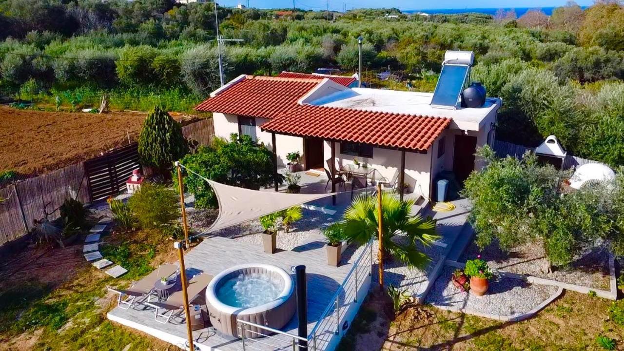 Casa vacanze Sun-sevieria 5 ' From The Beach. *